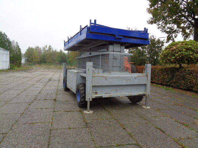 Liftlux SL172-24D4WD - Ножична работна платформа: снимка 4 Liftlux SL172-24D4WD - Ножична работна платформа: снимка 4