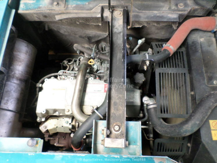 New Holland Kobelco Kobelco E 235 BSR-2 E 235 BSR-2 - Верижен багер: снимка 5 New Holland Kobelco Kobelco E 235 BSR-2 E 235 BSR-2 - Верижен багер: снимка 5