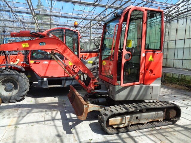 Volvo ECR25D - Мини багер: снимка 2 Volvo ECR25D - Мини багер: снимка 2