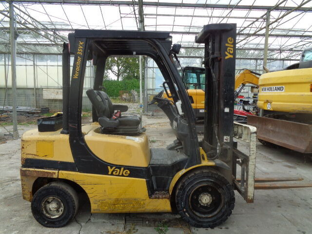 Yale GDP35VX - Мотокар: снимка 4 Yale GDP35VX - Мотокар: снимка 4
