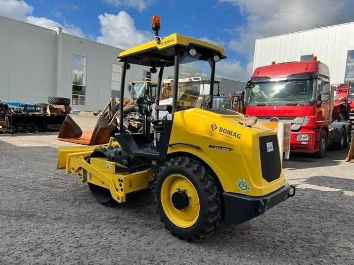 Bomag BW 124 PDH-5 - Компактор: снимка 4 Bomag BW 124 PDH-5 - Компактор: снимка 4