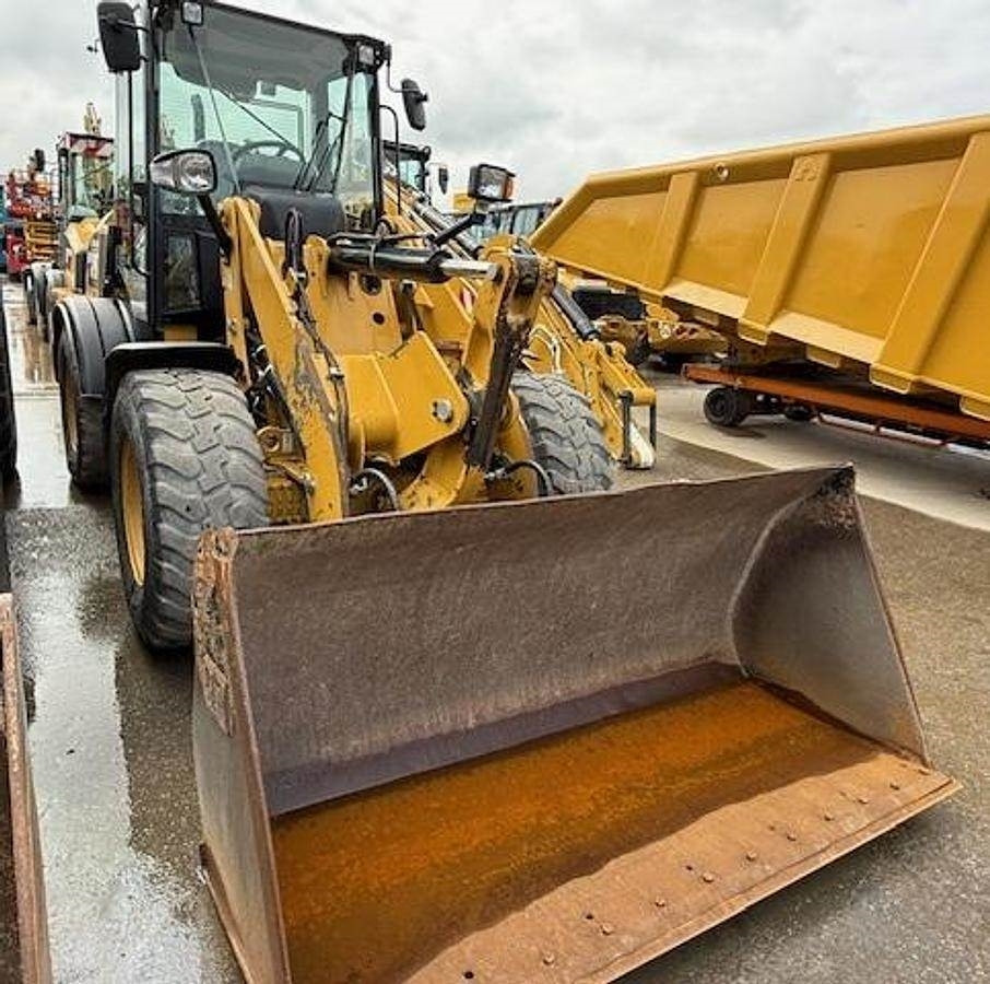 CAT 908M - Колесен товарач: снимка 5 CAT 908M - Колесен товарач: снимка 5