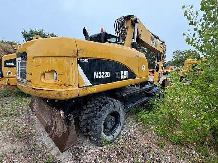 CAT M 322 D - Колесен багер: снимка 4 CAT M 322 D - Колесен багер: снимка 4
