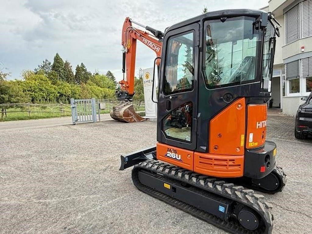 Hitachi ZX26 U-6 - Мини багер: снимка 2 Hitachi ZX26 U-6 - Мини багер: снимка 2