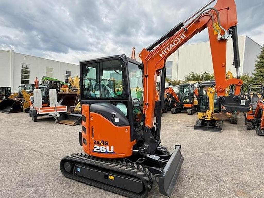 Hitachi ZX26 U-6 - Мини багер: снимка 3 Hitachi ZX26 U-6 - Мини багер: снимка 3