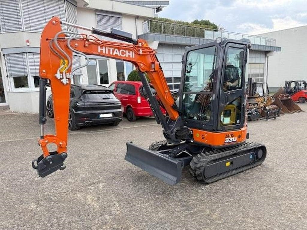 Hitachi ZX33U-6 - Мини багер: снимка 3 Hitachi ZX33U-6 - Мини багер: снимка 3