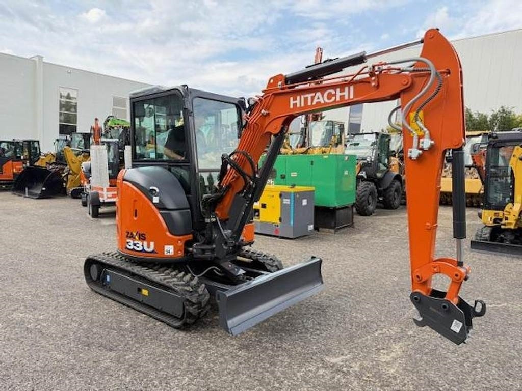 Hitachi ZX33U-6 - Мини багер: снимка 1 Hitachi ZX33U-6 - Мини багер: снимка 1