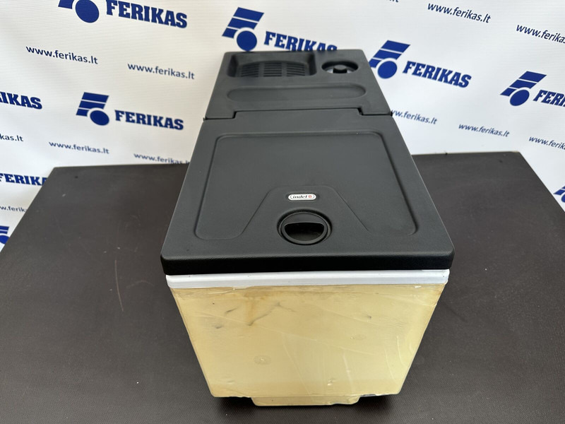 DAF Brand new fridge refrigerator XF105 / XF106 - Кабина и интериор за Камион: снимка 2 DAF Brand new fridge refrigerator XF105 / XF106 - Кабина и интериор за Камион: снимка 2
