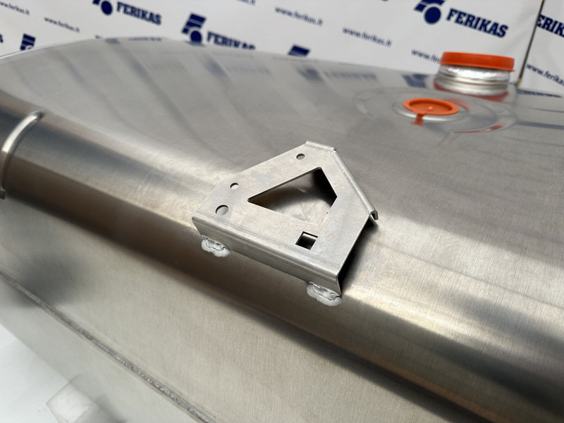 Нови Резервоар за гориво за Камион DAF: снимка 7 Нови Резервоар за гориво за Камион DAF: снимка 7