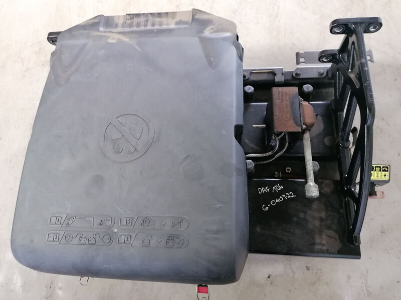 DAF battery box - Акумулатор за Камион: снимка 1 DAF battery box - Акумулатор за Камион: снимка 1