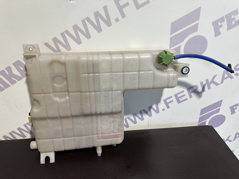 DAF expansion tank - Разширителен съд за Камион: снимка 3 DAF expansion tank - Разширителен съд за Камион: снимка 3