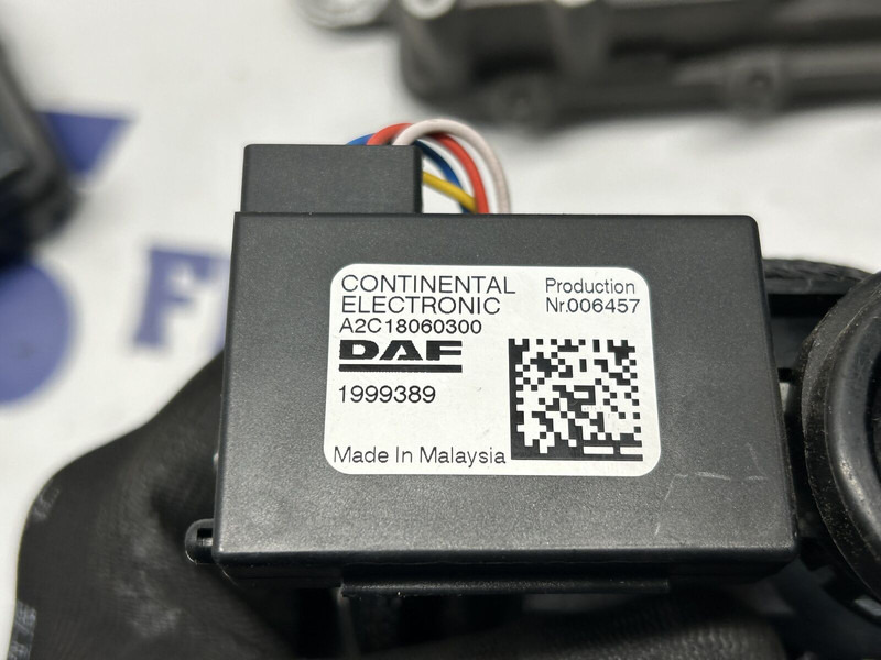 DAF ignition set with key - Блок за управление за Камион: снимка 5 DAF ignition set with key - Блок за управление за Камион: снимка 5