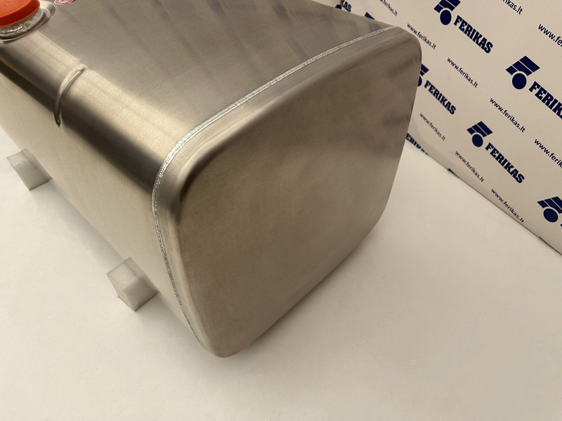 Iveco New aluminum fuel tank 500L - Резервоар за гориво за Камион: снимка 2 Iveco New aluminum fuel tank 500L - Резервоар за гориво за Камион: снимка 2