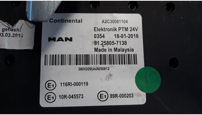 MAN D2676 EURO 6 ECU set , ignition with key - Блок за управление за Камион: снимка 3 MAN D2676 EURO 6 ECU set , ignition with key - Блок за управление за Камион: снимка 3