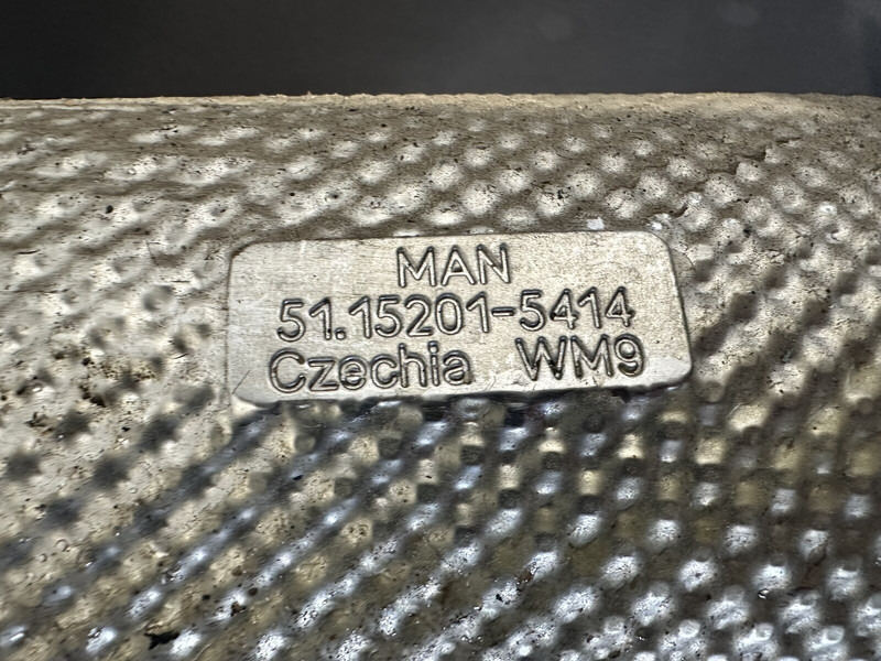 MAN exhaust pipe with NOX sensor - Изпускателна тръба за Камион: снимка 3 MAN exhaust pipe with NOX sensor - Изпускателна тръба за Камион: снимка 3