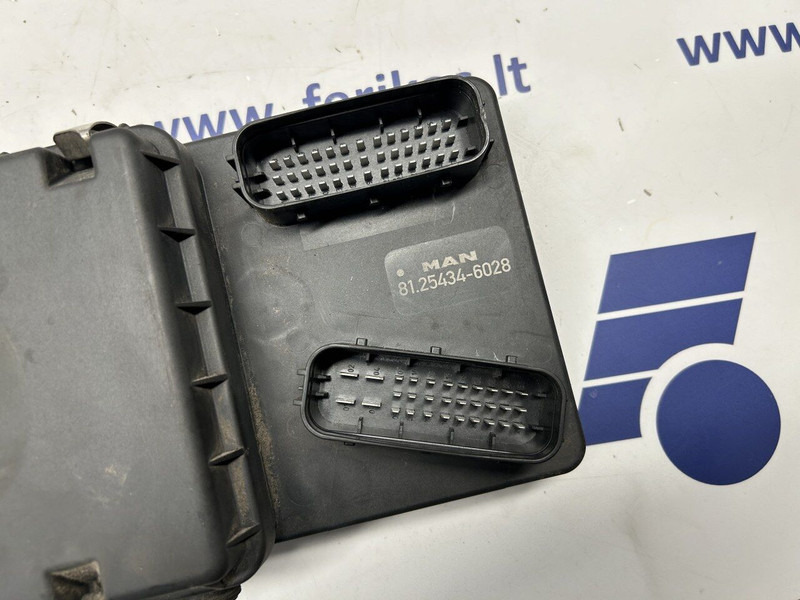 MAN fuse box - Електрическа система за Камион: снимка 3 MAN fuse box - Електрическа система за Камион: снимка 3