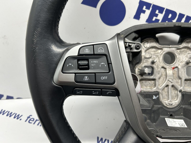 MAN multifunction steering wheel - Волан за Камион: снимка 3 MAN multifunction steering wheel - Волан за Камион: снимка 3