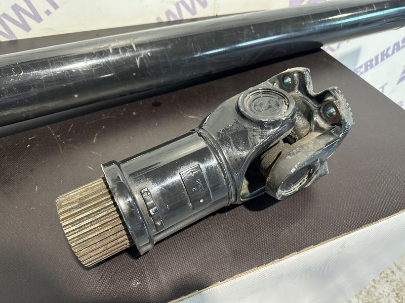 MAN propeller shaft - Полуоска за Камион: снимка 4 MAN propeller shaft - Полуоска за Камион: снимка 4
