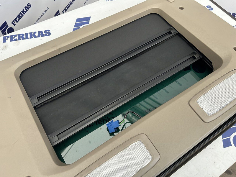 MAN sunroof, roof hatch - Каросерия и екстериор за Камион: снимка 3 MAN sunroof, roof hatch - Каросерия и екстериор за Камион: снимка 3