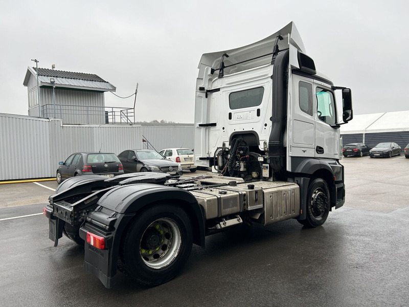 Mercedes-Benz 2018 Mercedes Benz Actros MP4 EURO 6 breaking for parts - Кабина и интериор за Камион: снимка 4 Mercedes-Benz 2018 Mercedes Benz Actros MP4 EURO 6 breaking for parts - Кабина и интериор за Камион: снимка 4