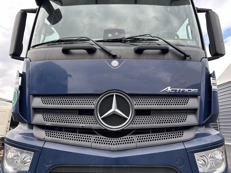 Mercedes-Benz Actros 1843 LS - Капо за Камион: снимка 1 Mercedes-Benz Actros 1843 LS - Капо за Камион: снимка 1