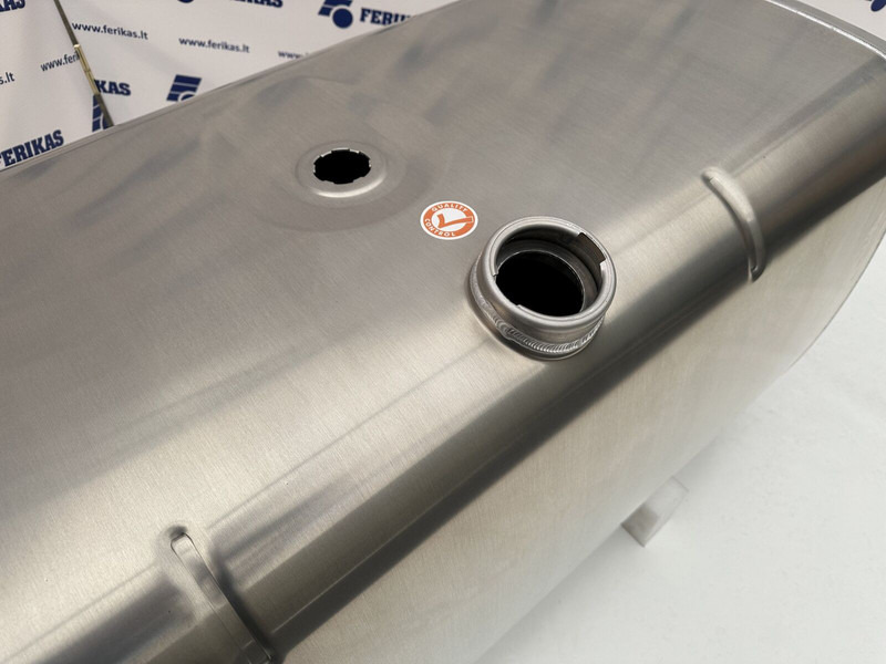 Mercedes-Benz New aluminum fuel tank 570L - Резервоар за гориво за Камион: снимка 4 Mercedes-Benz New aluminum fuel tank 570L - Резервоар за гориво за Камион: снимка 4