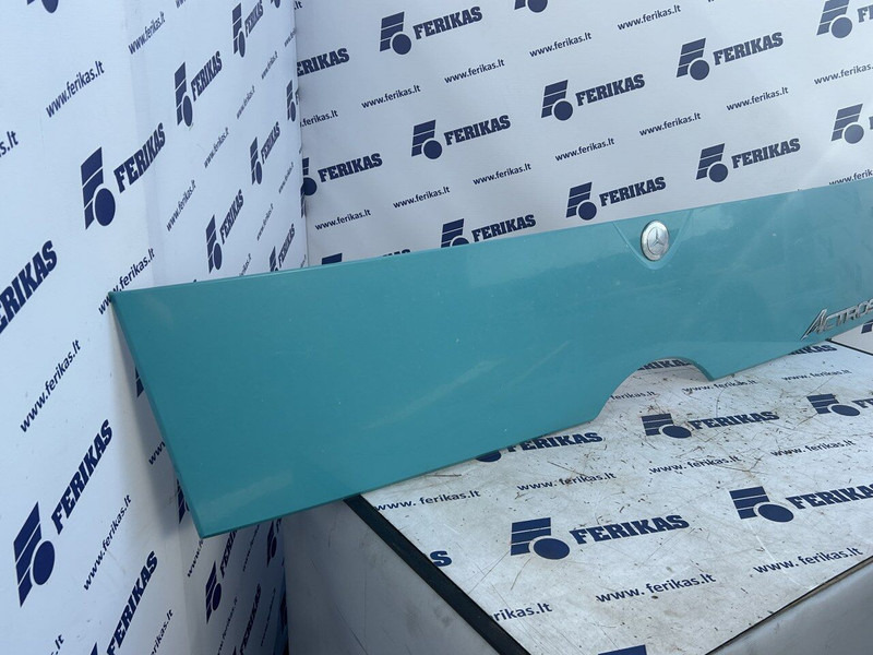 Mercedes-Benz bonnet part - Капо за Камион: снимка 2 Mercedes-Benz bonnet part - Капо за Камион: снимка 2