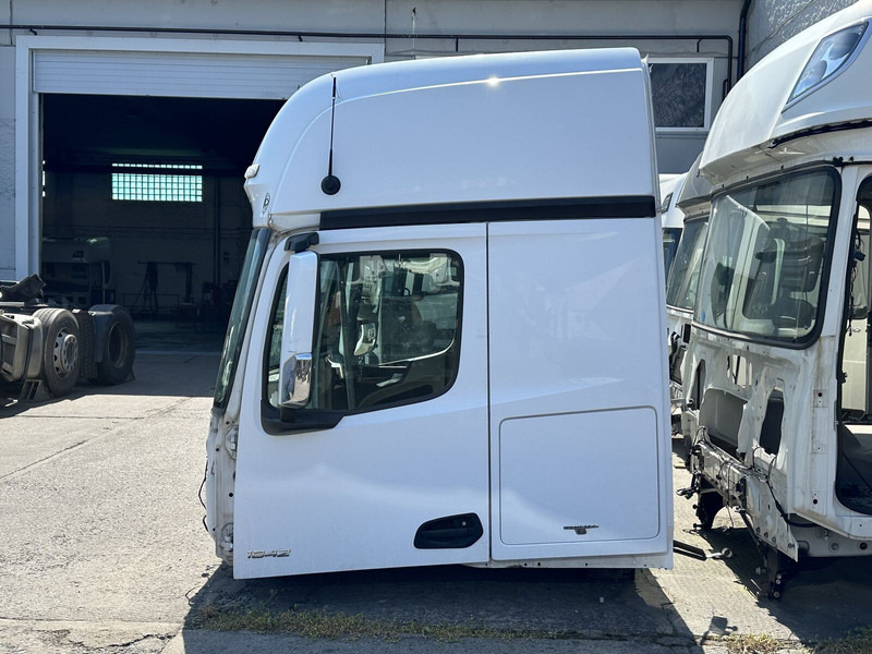 Mercedes-Benz cab - Кабина и интериор за Камион: снимка 4 Mercedes-Benz cab - Кабина и интериор за Камион: снимка 4