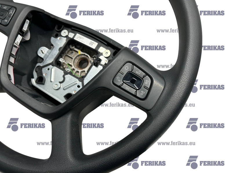 Mercedes-Benz steering wheel - Волан: снимка 3 Mercedes-Benz steering wheel - Волан: снимка 3