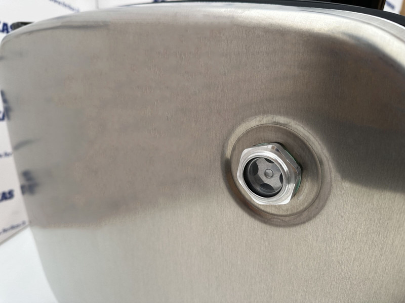 Onbekend - Хидравличен резервоар за Камион: снимка 5 Onbekend - Хидравличен резервоар за Камион: снимка 5