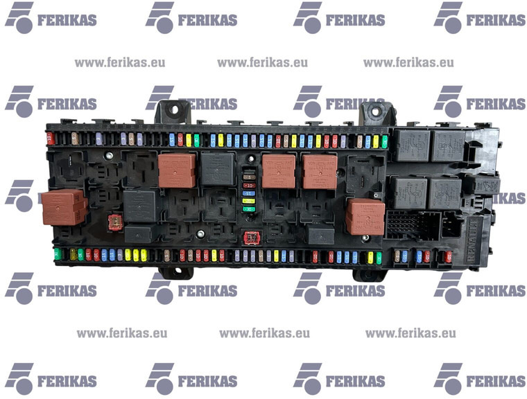 Renault T fuse box - Електрическа система за Камион: снимка 1 Renault T fuse box - Електрическа система за Камион: снимка 1