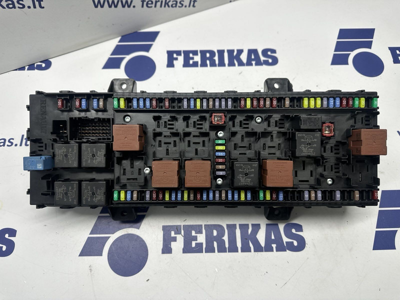Renault fuse box - Електрическа система за Камион: снимка 1 Renault fuse box - Електрическа система за Камион: снимка 1