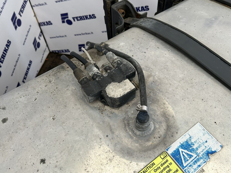 Scania 500L complete fuel tank with brackets - Резервоар за гориво за Камион: снимка 5 Scania 500L complete fuel tank with brackets - Резервоар за гориво за Камион: снимка 5