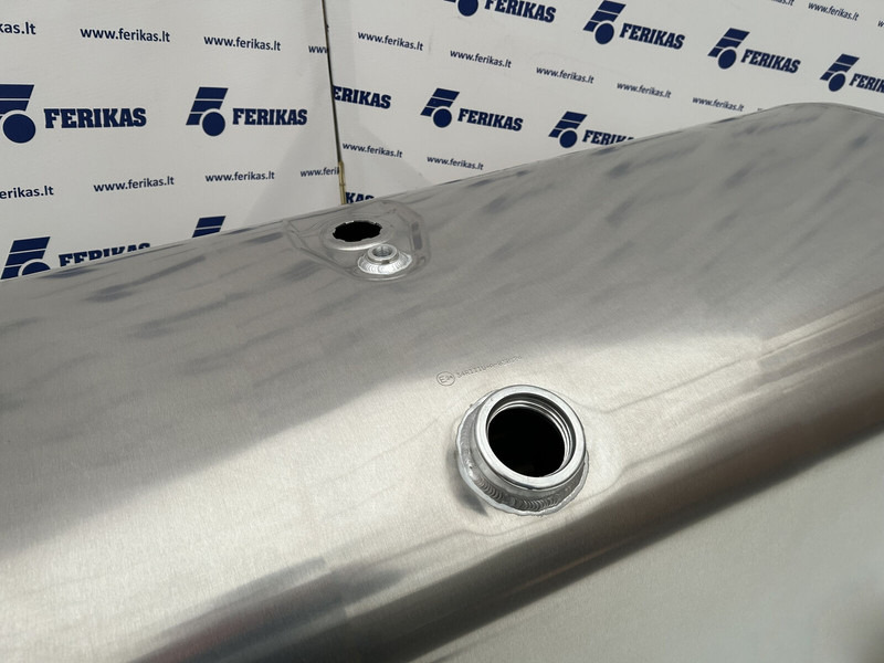 Scania New aluminum fuel tank 570L - Резервоар за гориво за Камион: снимка 4 Scania New aluminum fuel tank 570L - Резервоар за гориво за Камион: снимка 4