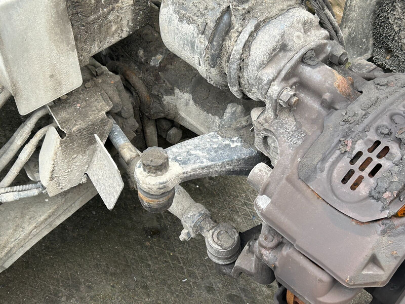 Scania tag axle AM602SA - Задна ос: снимка 5 Scania tag axle AM602SA - Задна ос: снимка 5