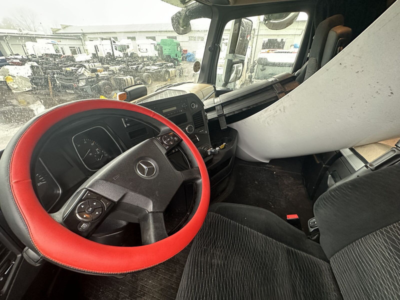 Mercedes-Benz Actros MP4 - Влекач: снимка 5 Mercedes-Benz Actros MP4 - Влекач: снимка 5