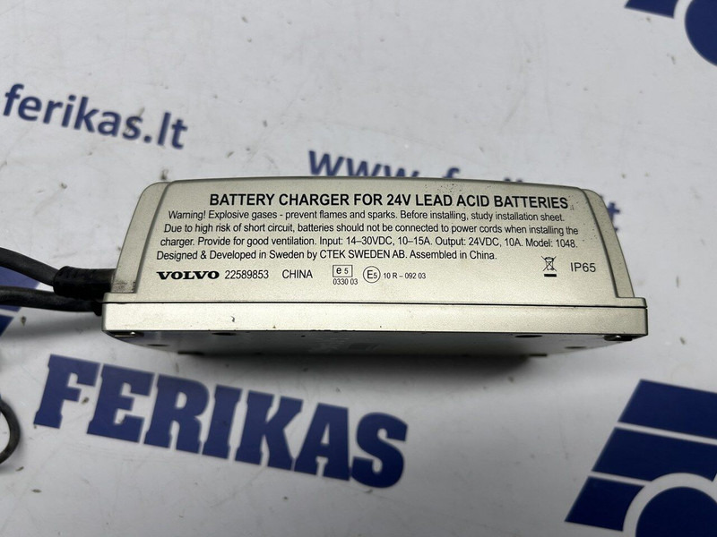 Volvo battery charger, converter - Електрическа система за Камион: снимка 3 Volvo battery charger, converter - Електрическа система за Камион: снимка 3