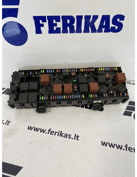 Volvo fuse box - Електрическа система за Камион: снимка 4 Volvo fuse box - Електрическа система за Камион: снимка 4