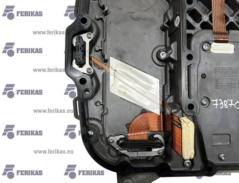 ZF TraXon gearbox control unit - Блок за управление за Камион: снимка 5 ZF TraXon gearbox control unit - Блок за управление за Камион: снимка 5
