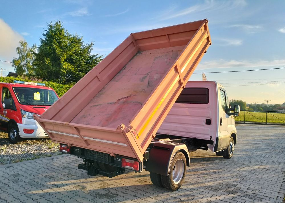 Iveco Daily 35C13 wywrotka wywrot kiper tipper wyklapac - Бус самосвал: снимка 4 Iveco Daily 35C13 wywrotka wywrot kiper tipper wyklapac - Бус самосвал: снимка 4