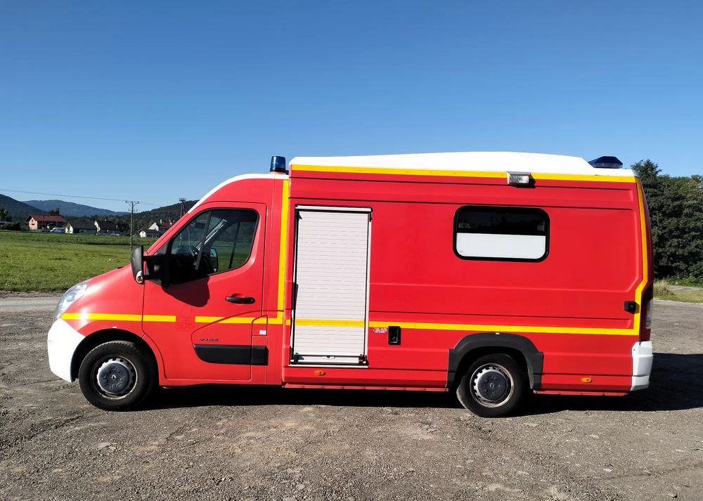 Renault Master III 2.3 ambulans karetka kontener straż pogotowie - Линейка: снимка 2 Renault Master III 2.3 ambulans karetka kontener straż pogotowie - Линейка: снимка 2