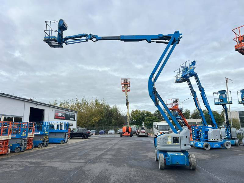 Артикулираща платформа Genie Z40/23 NRJ elektro 14m (1825): снимка 13