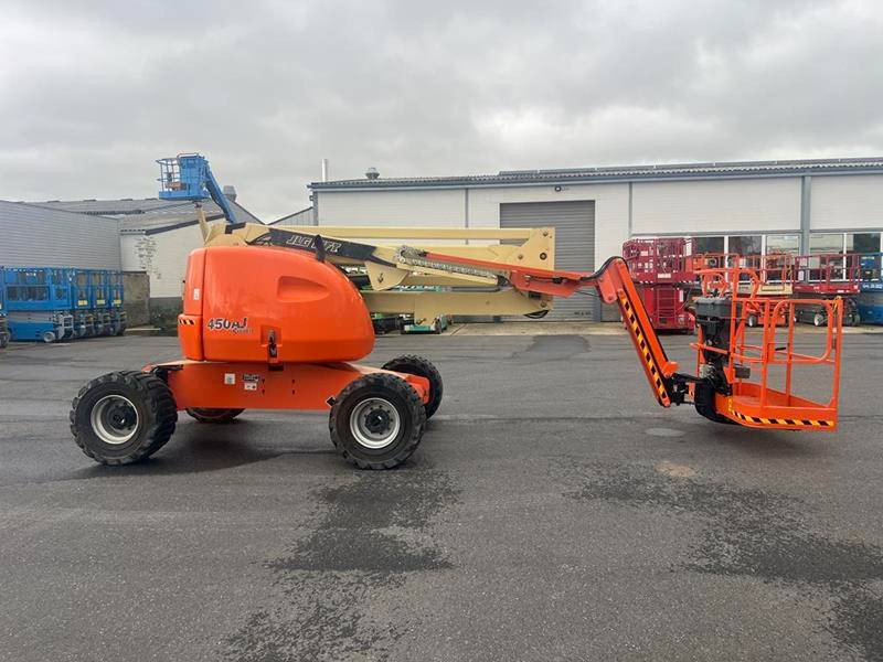 JLG 450AJ diesel 4x4 16m (1786) - Артикулираща платформа: снимка 5 JLG 450AJ diesel 4x4 16m (1786) - Артикулираща платформа: снимка 5