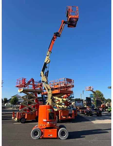 Артикулираща платформа JLG E300 AJP elektro 11m (1791): снимка 12