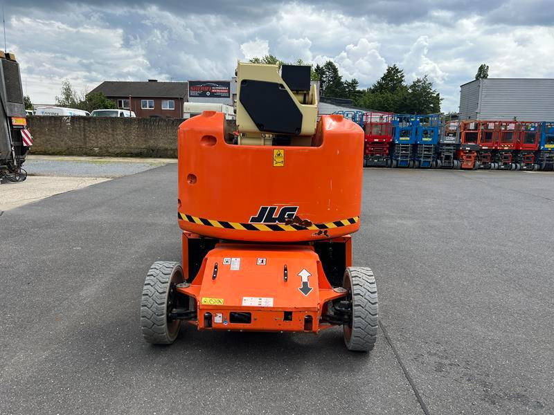 JLG E400AJPN elektro 14m (1779) - Артикулираща платформа: снимка 4 JLG E400AJPN elektro 14m (1779) - Артикулираща платформа: снимка 4