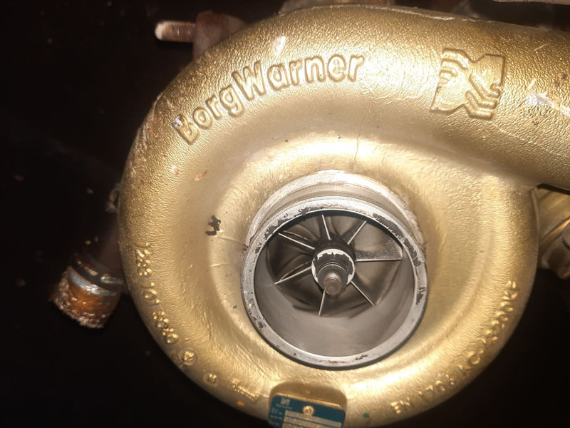 BORGWARNER man - Турбина: снимка 1 BORGWARNER man - Турбина: снимка 1