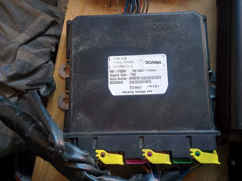 Bosch 1759696. 1851677. 1530440. 1526130. - Блок за управление: снимка 4 Bosch 1759696. 1851677. 1530440. 1526130. - Блок за управление: снимка 4