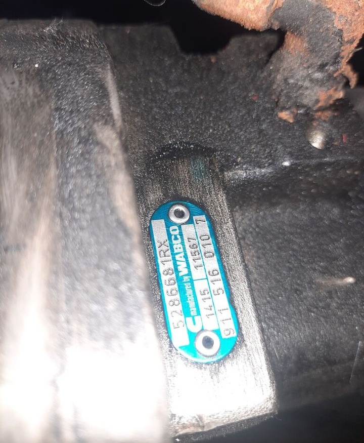 Cummins Wabco WABCO - Компресор за Автобус: снимка 1 Cummins Wabco WABCO - Компресор за Автобус: снимка 1