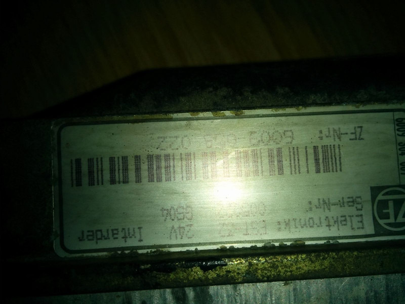 MAN Intarder EST-32 ZF-6009058022 - Блок за управление: снимка 1 MAN Intarder EST-32 ZF-6009058022 - Блок за управление: снимка 1