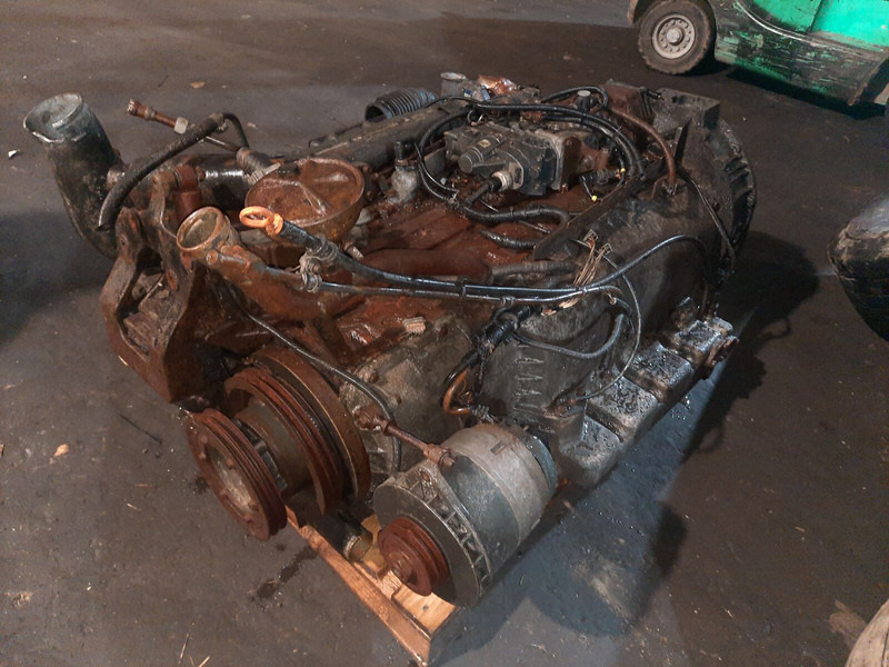 Mercedes-Benz OM447 - Двигател: снимка 1 Mercedes-Benz OM447 - Двигател: снимка 1